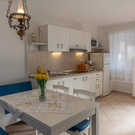 Сasa de vacaciones Seaside Holidays Miholascica